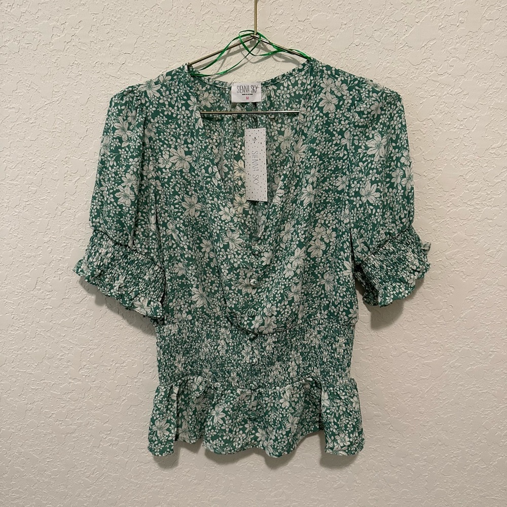 Sienna sky green and white dressy blouse size medium